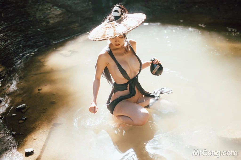 Coser@钛合金TiTi: 山间 (100 photos) 1 Coser@钛合金TiTi: 山间 (100 photos) 1