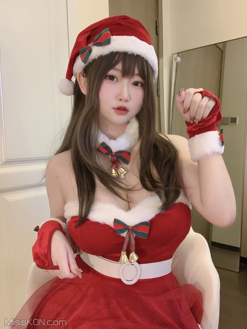 Coser@蜜桃少女是依酱呀: 2021圣诞特辑 (58 photos ) 9 Coser@蜜桃少女是依酱呀: 2021圣诞特辑 (58 photos ) 9