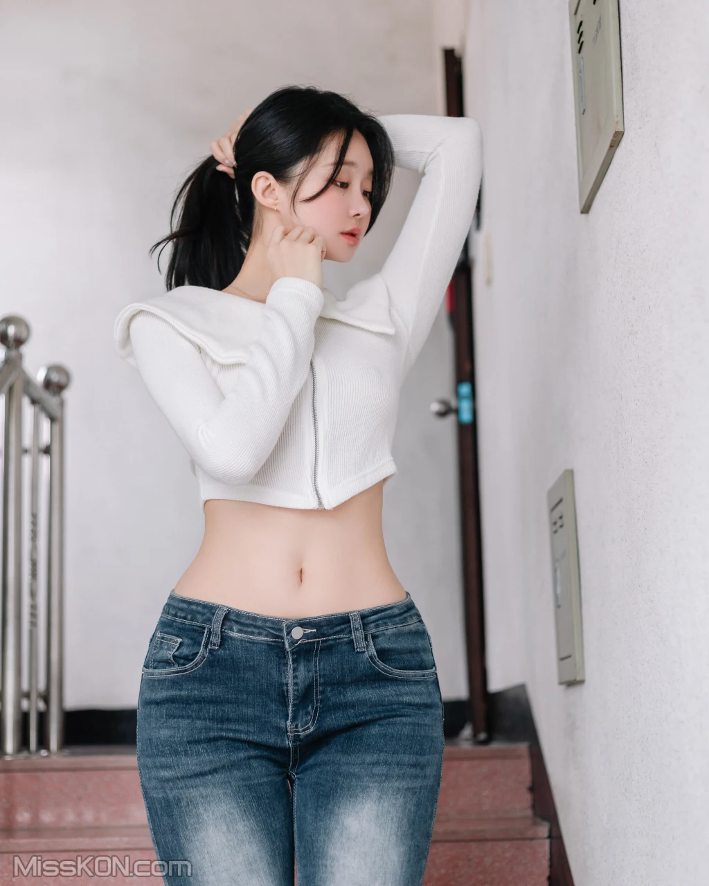 [Paranhosu] Inah (이나): Vol.1 Flowering (Part 2 + Bonus) (79 photos) 