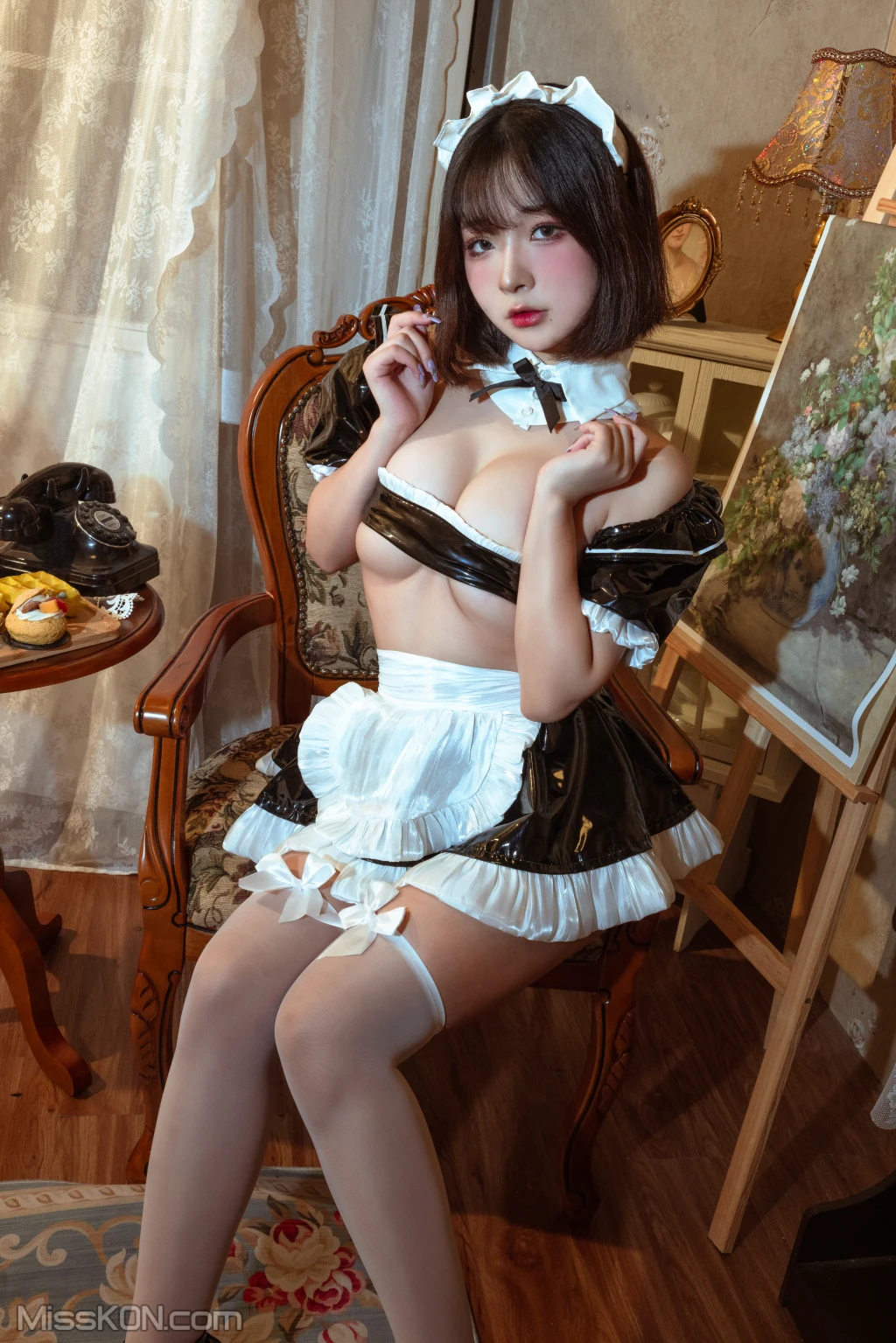 Coser@yuuhui玉汇: 假日女仆 (74 photos) 