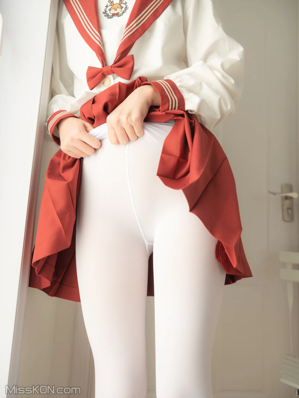 [紧急企划] 一只喵喵梓 02 (30 photos ) 