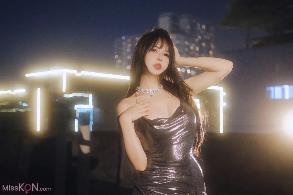 Coser@Tina很妖孽呀: 夜色连衣裙 (37 photos)