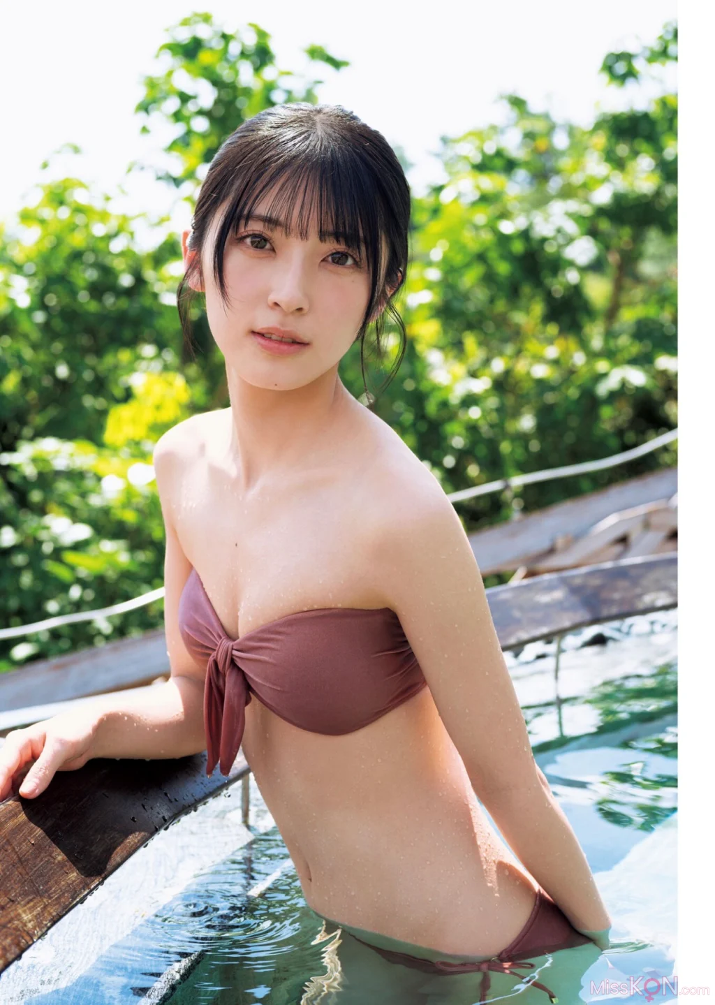 [JP] Airi Satō (佐藤綺星): 1st写真集『天使の反射角度』 (147 photos)