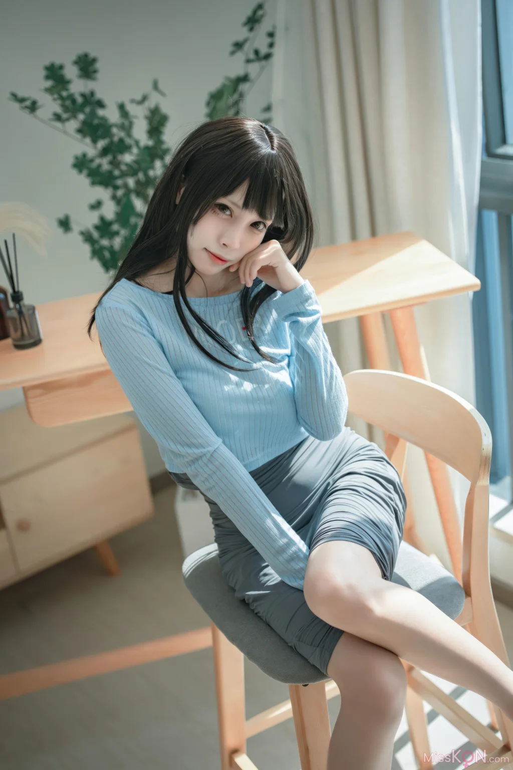 Coser@三無人型: 吉他妹妹 (24 photos)