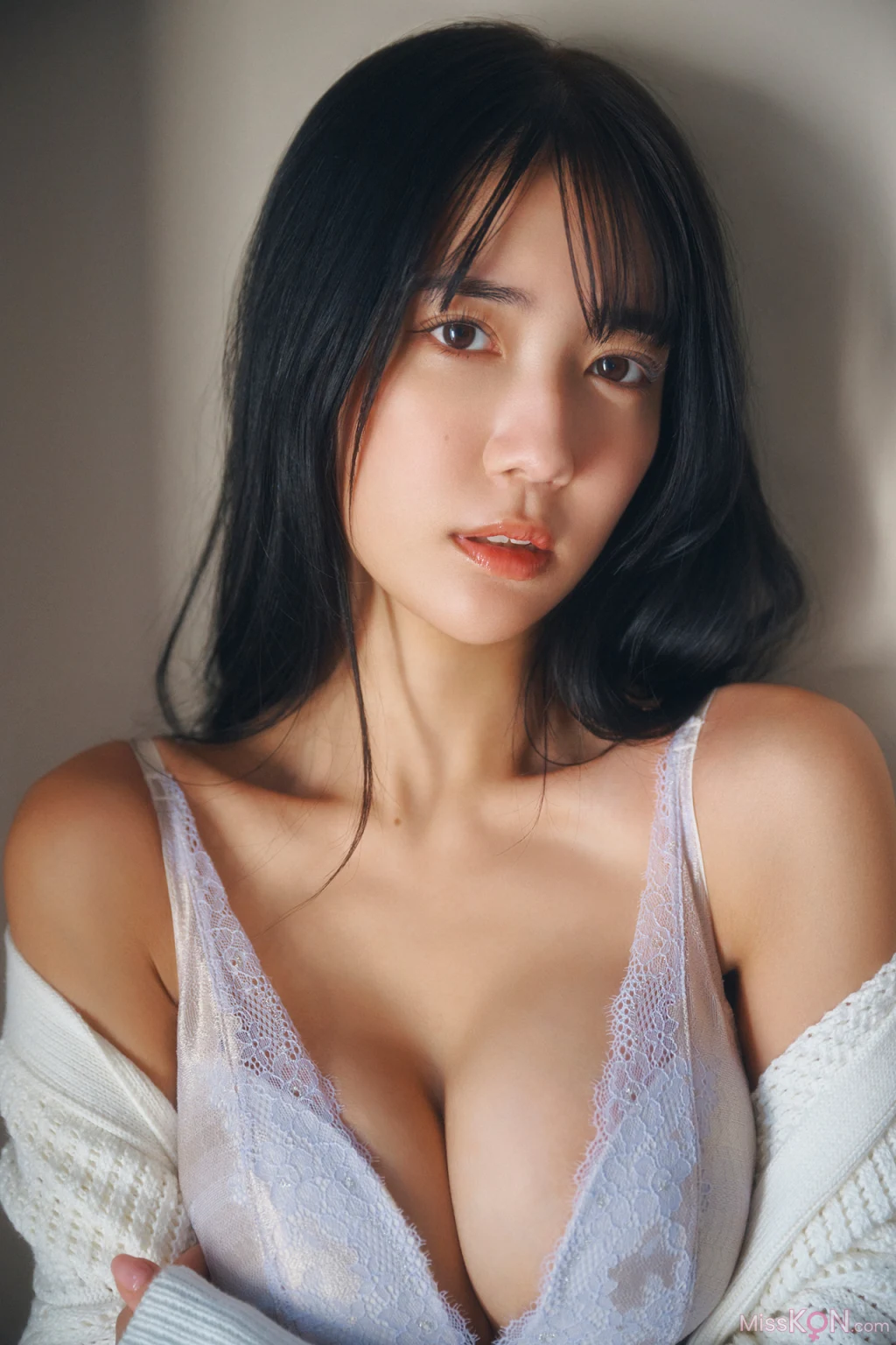 [JP] Amau Kisumi (天羽希純): FLASHデジタル写真集 エキゾチックLOVE (76 photos)