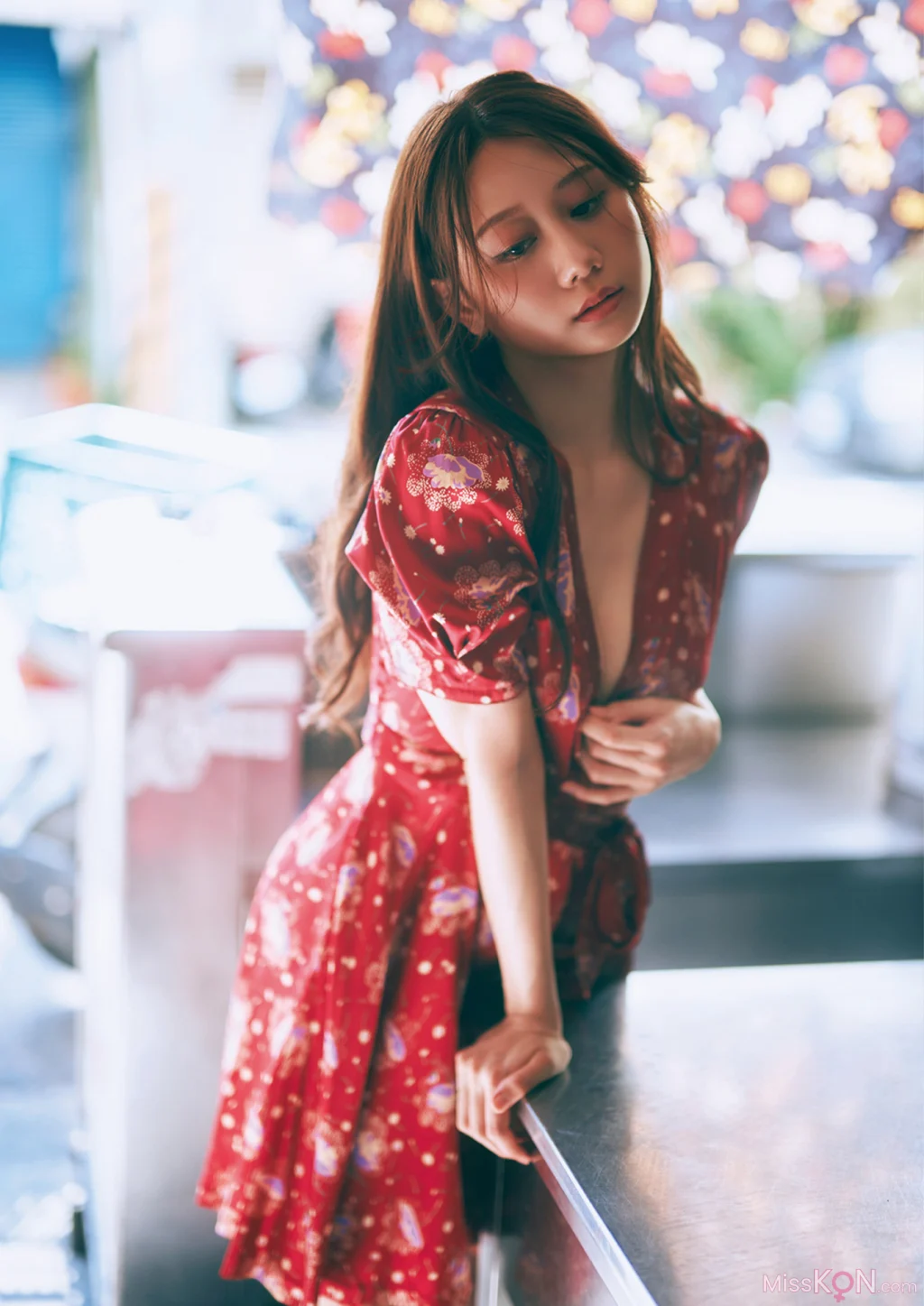 [JP] Nao Furuhata (古畑奈和): FLASHデジタル写真集 本当の私 (94 photos)