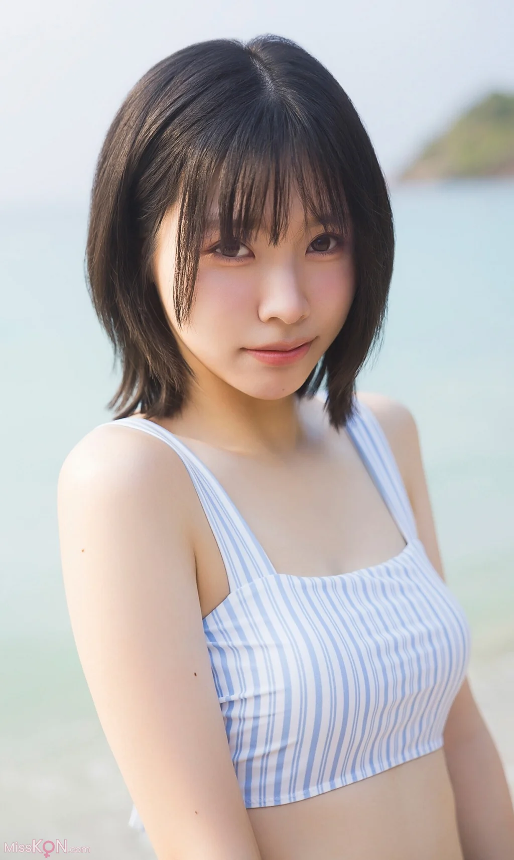 [JP] Liyuu:【オールアザー版】Liyuu 2nd写真集 ヒトミ (118 photos)