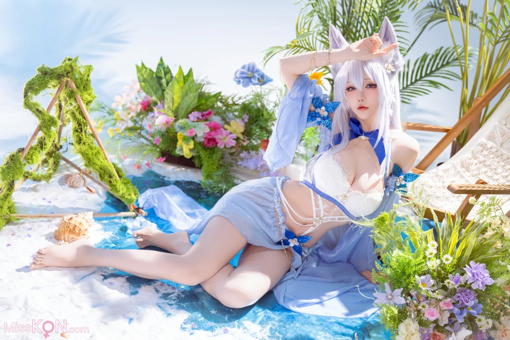 Coser@星之迟迟Hoshilily: 碧蓝航线 信浓泳装 (52 photos)