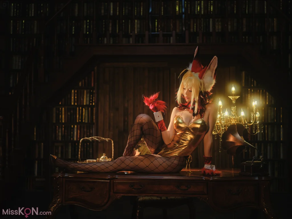 Coser@湖里狸: 尼禄 (30 photos) 0 Coser@湖里狸: 尼禄 (30 photos) 0