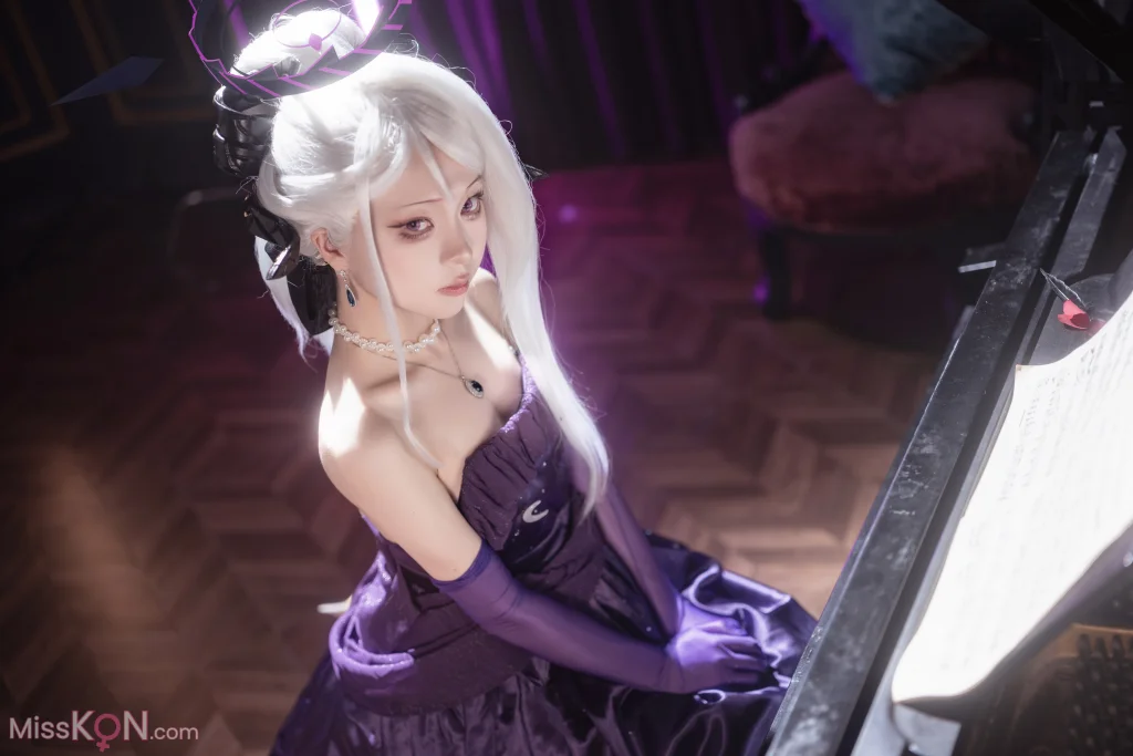 Coser@矢量鱼: 蔚蓝档案 空崎日奈连衣裙 (34 photos)