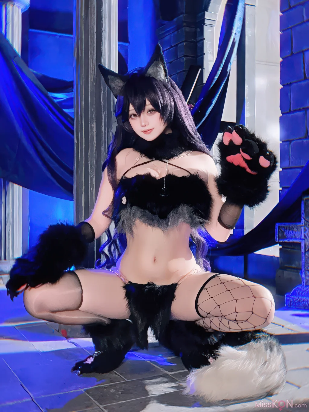 Coser@屿鱼: 碧蓝航线 爱宕 狼人 (51 photos)