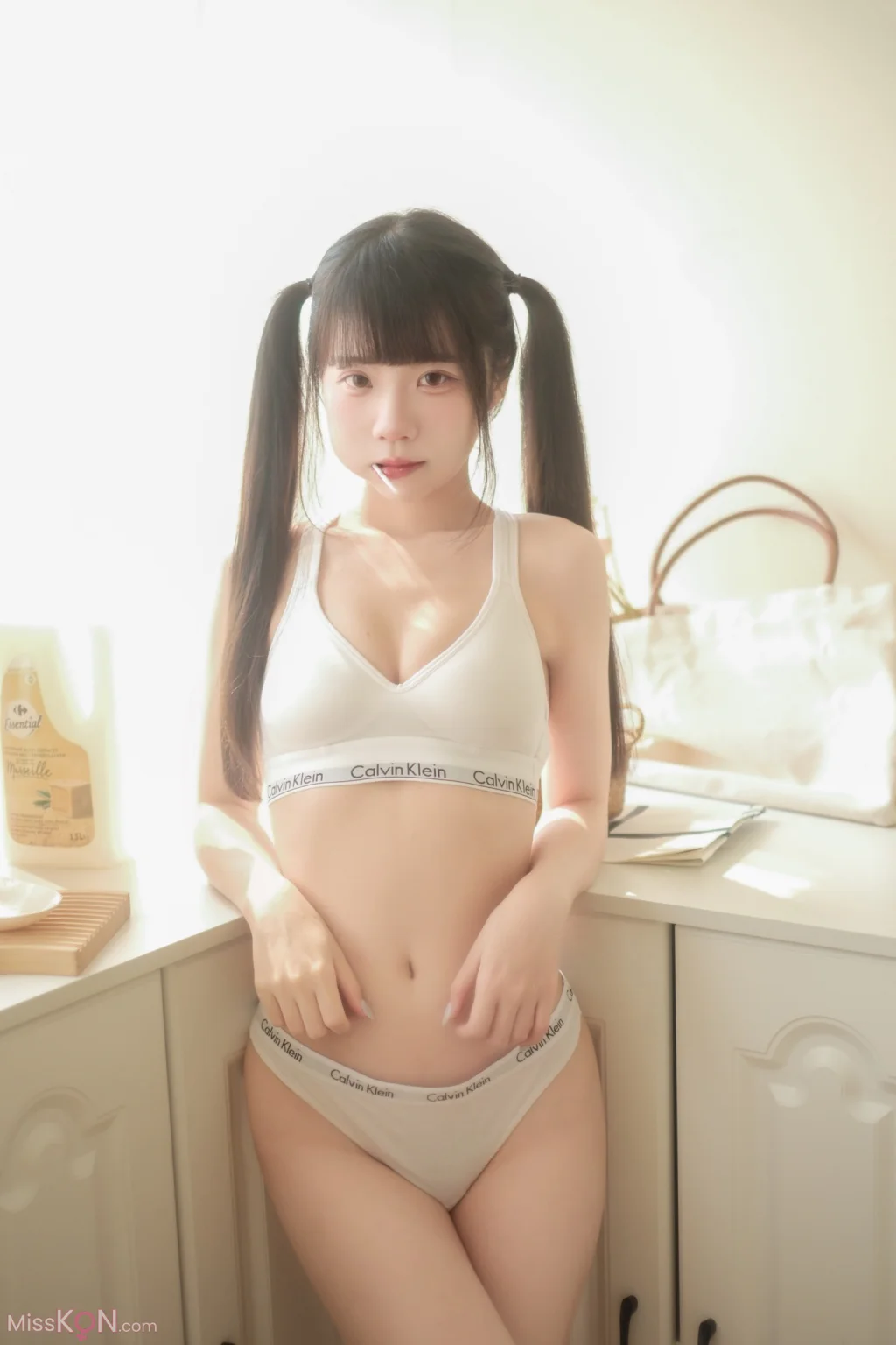 Coser@可可小白兔: 小貓娘想被主人疼愛 (69 photos + 1 video)