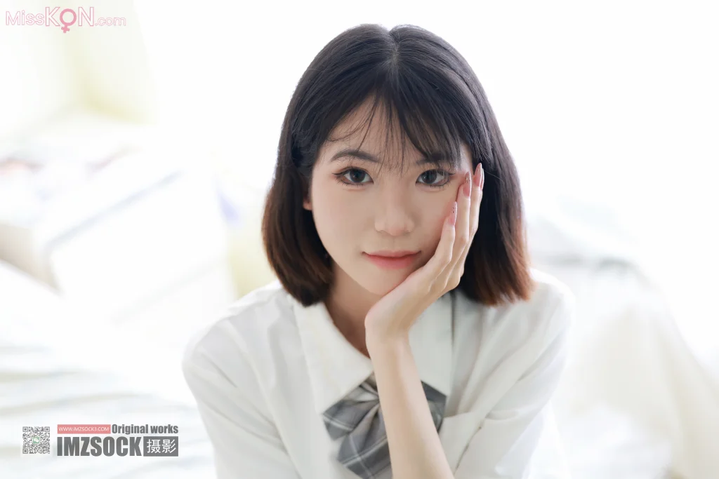 [MZSOCK爱美足] No.344: 秋秋 (121 photos + 1 video)