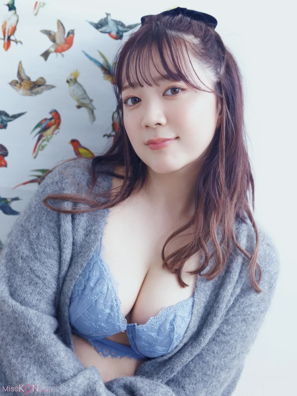 [JP] Ayasa Itō (伊藤彩沙): 2nd写真集 HONEY (135 photos)