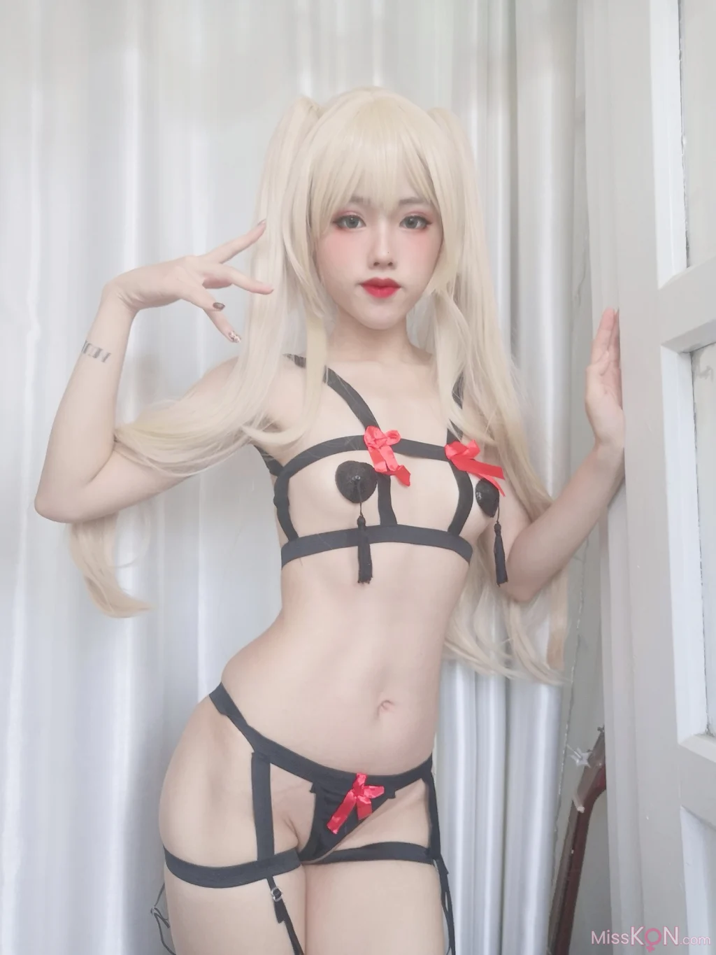 Coser@钛合金TiTi: 血滴子 (27 photos + 3 videos)