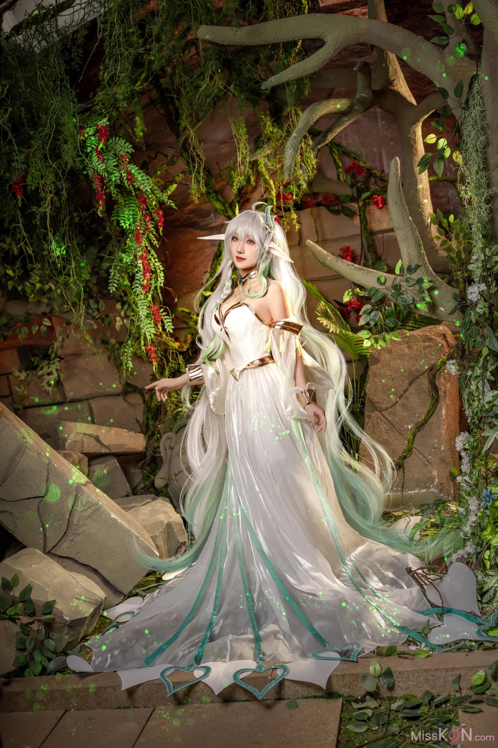 Coser@是夙卿呀: 大慈树王 (10 photos) 4 Coser@是夙卿呀: 大慈树王 (10 photos) 4