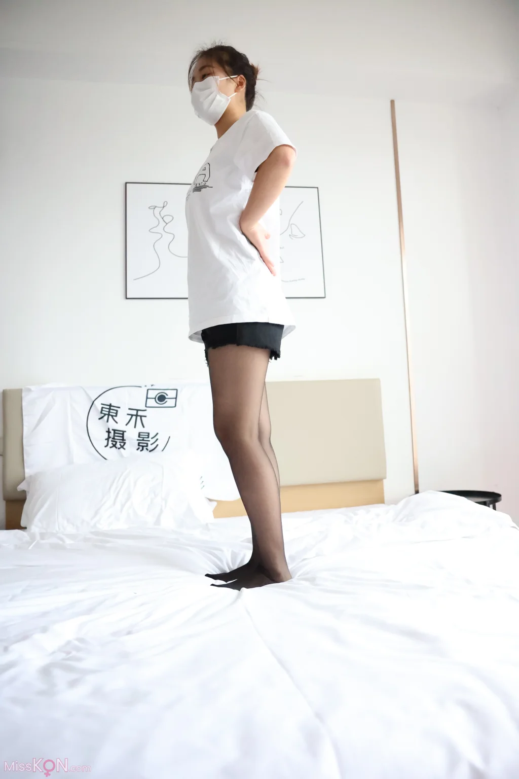 [三禾摄影] No.004: 黑丝大腿袜 (169 photos)