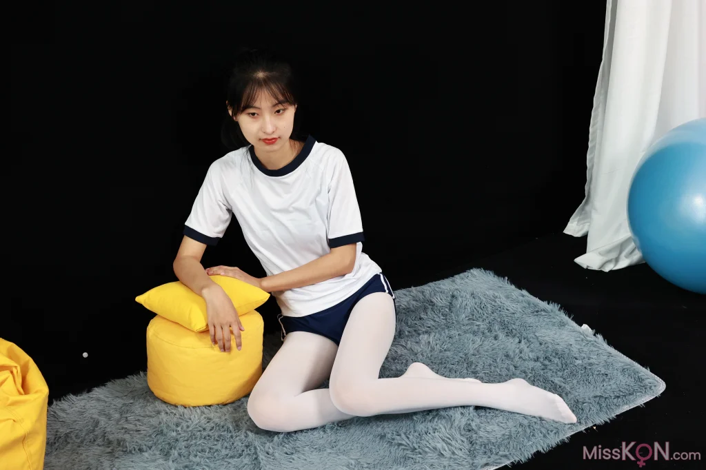 [三禾摄影] No.007: 体操服白袜 (177 photos + 3 videos)