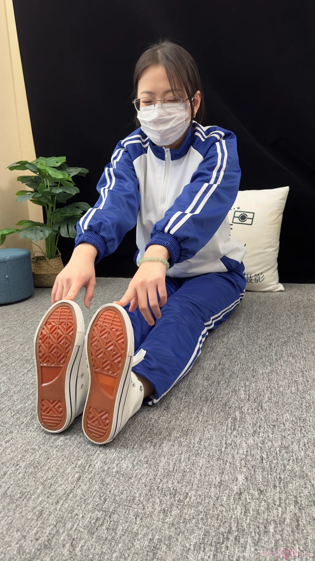 [三禾摄影] No.008: 校服 帆布鞋 船袜 短丝 (153 photos + 3 videos)
