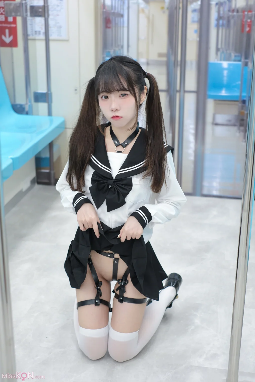 Coser@可可小白兔: 電車上の女高中生 (70 photos) 15 Coser@可可小白兔: 電車上の女高中生 (70 photos) 15