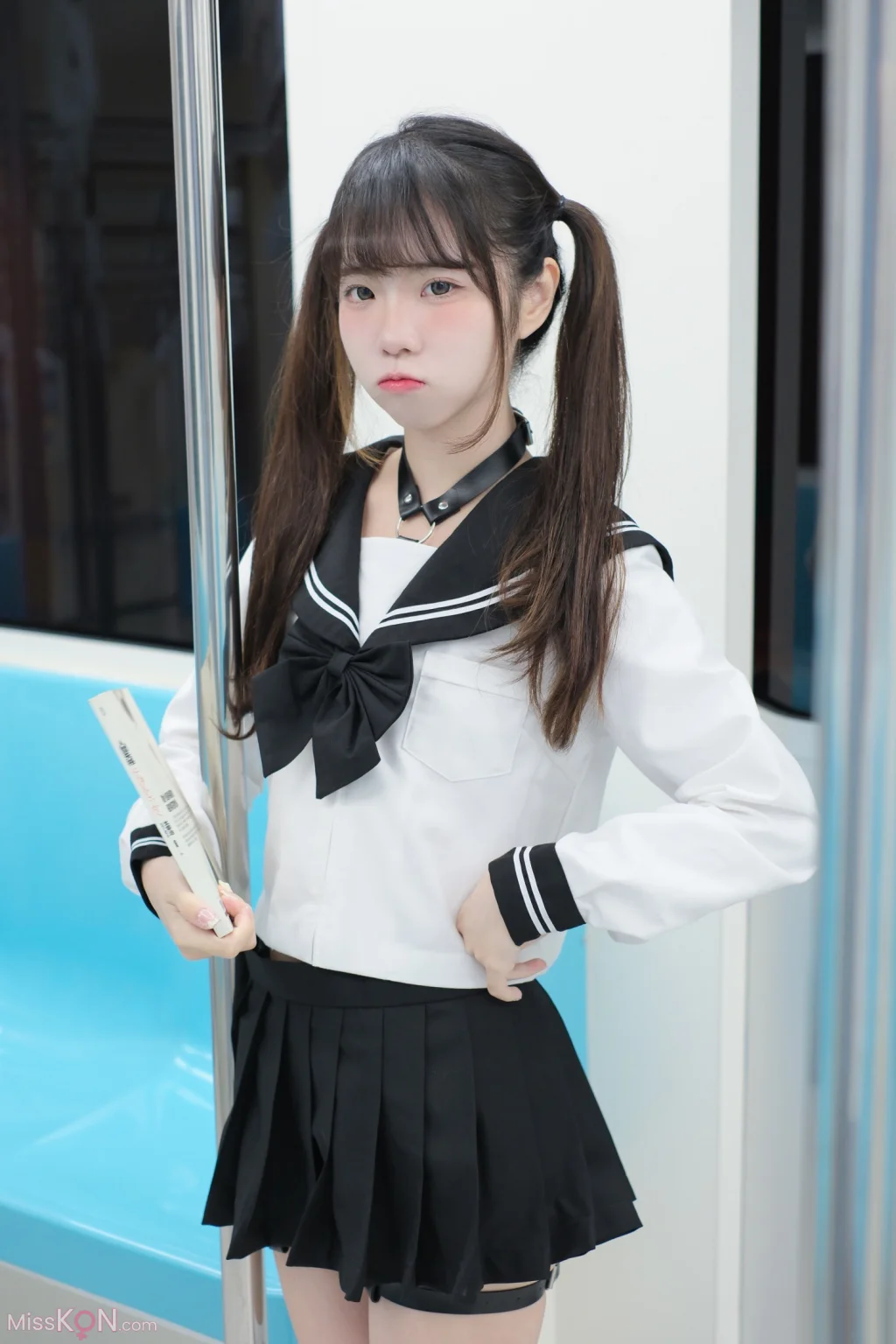 Coser@可可小白兔: 電車上の女高中生 (70 photos) 2 Coser@可可小白兔: 電車上の女高中生 (70 photos) 2