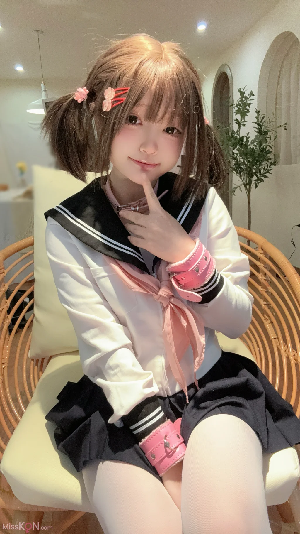 Coser@神沢永莉: 就这样圈住我吧 (66 photos + 2 videos)