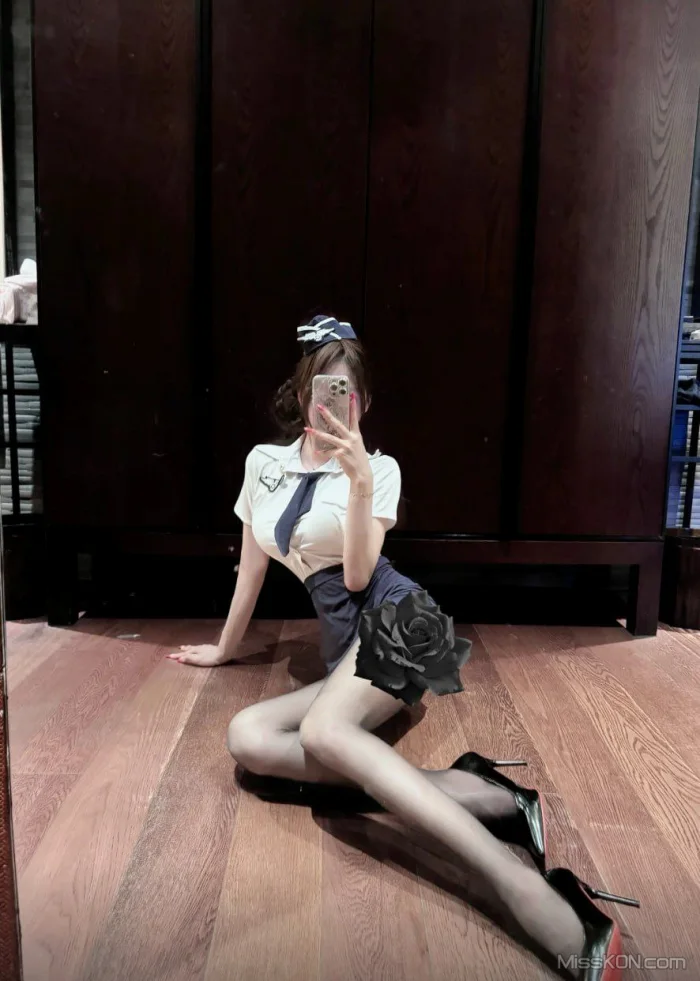 李恩秀: 抖音外卖女博主 (50 photos + 22 videos) 9 李恩秀: 抖音外卖女博主 (50 photos + 22 videos) 9