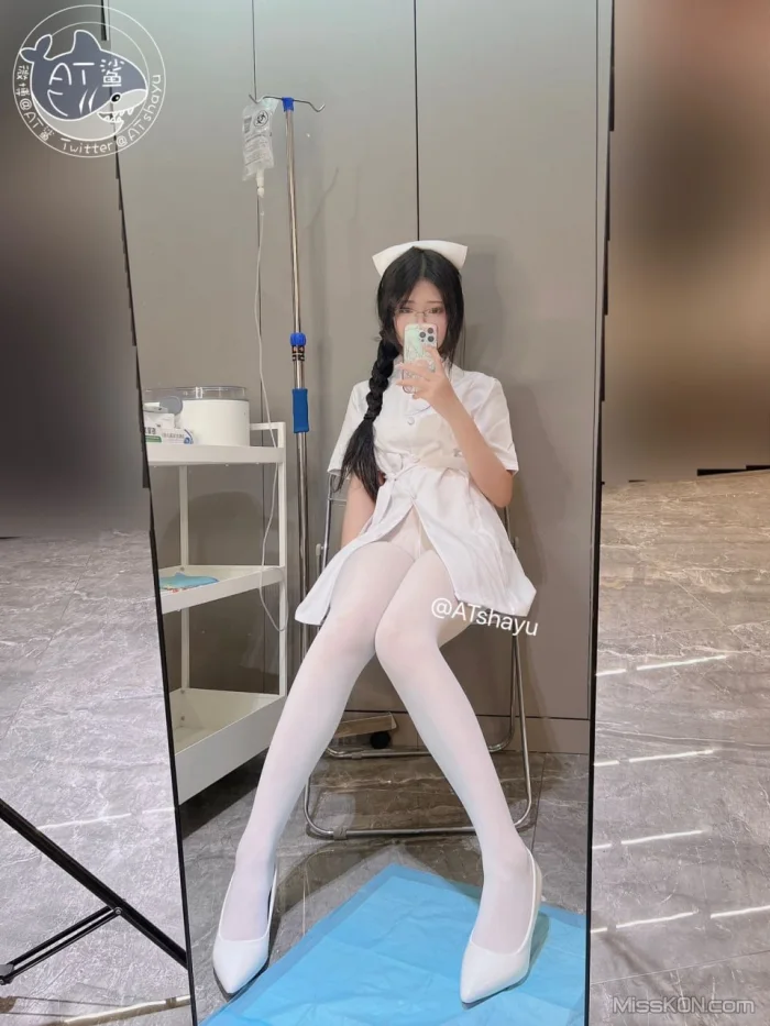 Coser@AT鲨: 白丝护士 (141 photos + 2 videos) 4 Coser@AT鲨: 白丝护士 (141 photos + 2 videos) 4