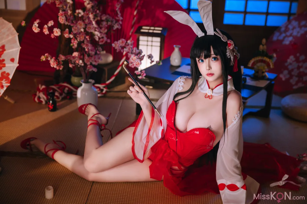 Coser@日奈娇: 碧蓝航线-大山兔女郎 (46 photos)