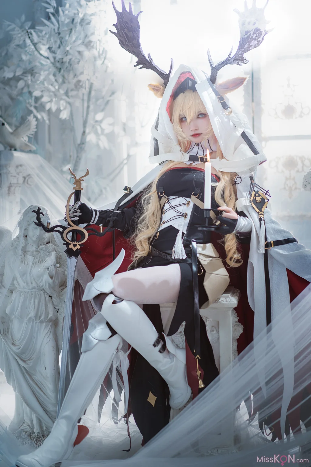 Coser@一千只猫薄禾: 烛骑士 薇薇安娜 (12 photos)