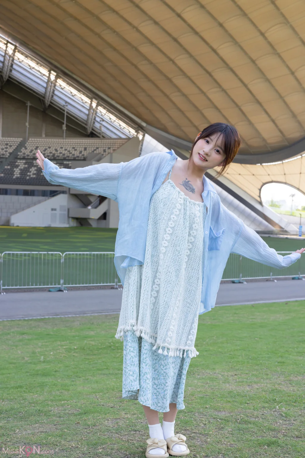 [她们印象] No.018: 小点心 (174 photos + 1 video)