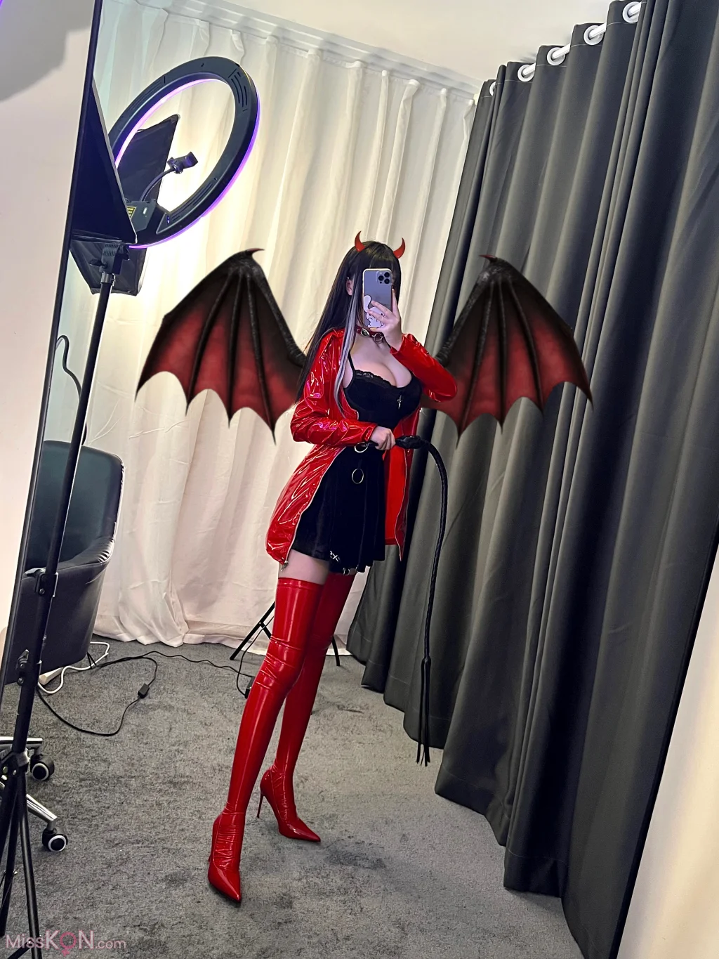 Coser@一色雨: 一点自拍 (26 photos) 14 Coser@一色雨: 一点自拍 (26 photos) 14