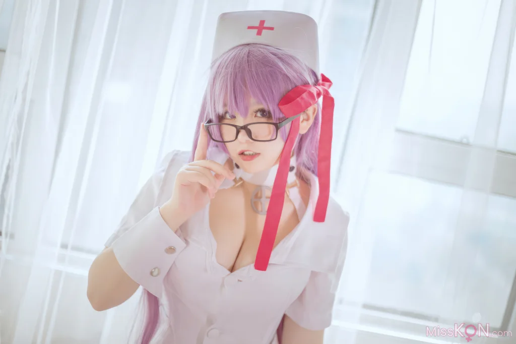 Coser@阿半今天很开心: BB护士 (25 photos)