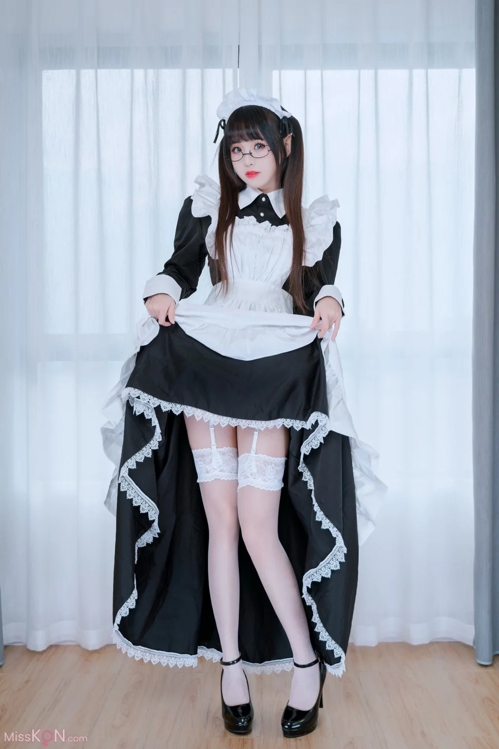 Coser@miko酱ww: 生日限定女仆 (26 photos)