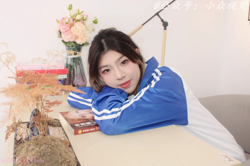 [小众视觉] No.009: 彤彤 (148 photos + 1 video)