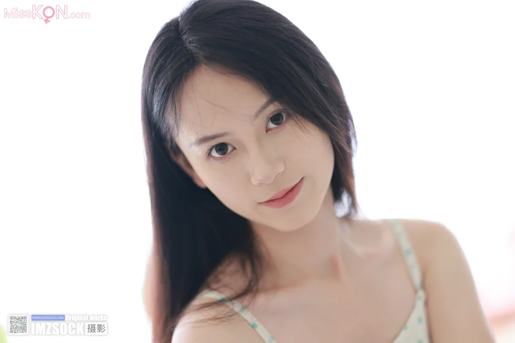[MZSOCK爱美足] No.306: 梦瑶 (99 photos + 1 video)