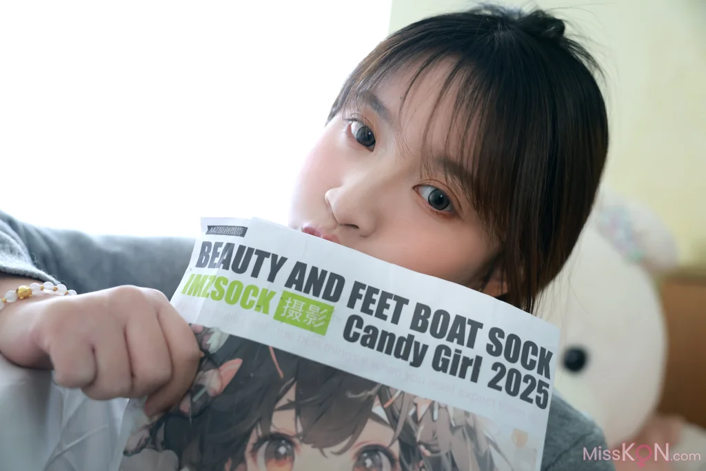 [MZSOCK爱美足] No.316: 小点心 (121 photos + 1 video)
