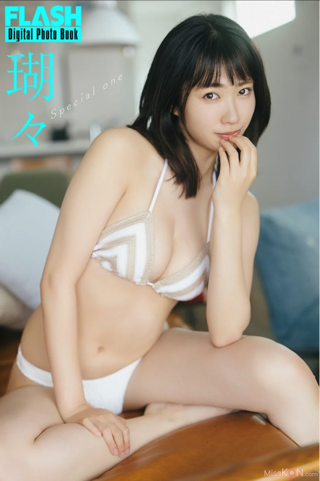 [JP] Coco (瑚々): FLASHデジタル写真集 Special One (44 photos)