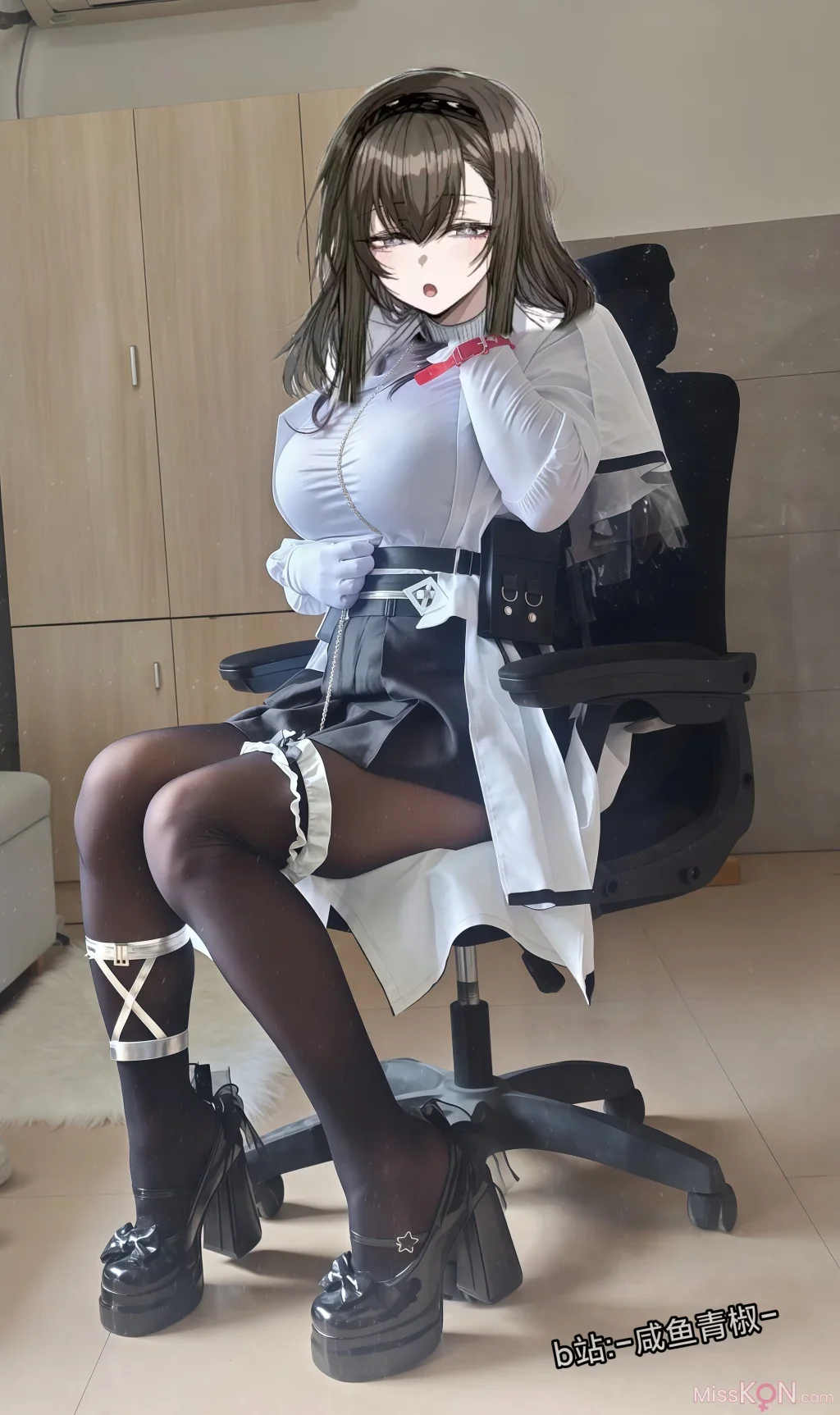 Coser@咸鱼青椒: 明日方舟 赛普瑞斯 (114 photos)
