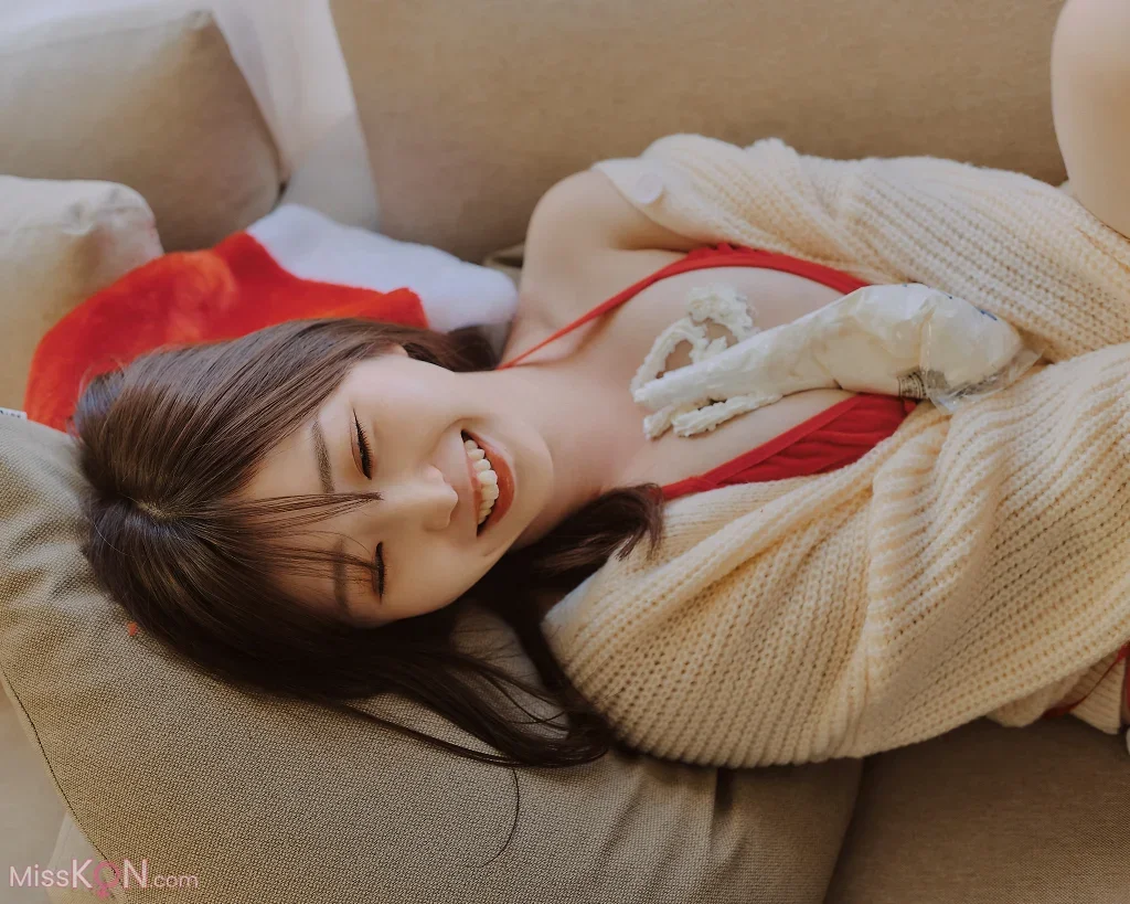 [JP] Kasame 花雨(かさめ): 写真集 MerryXmas2022 (110 photos)