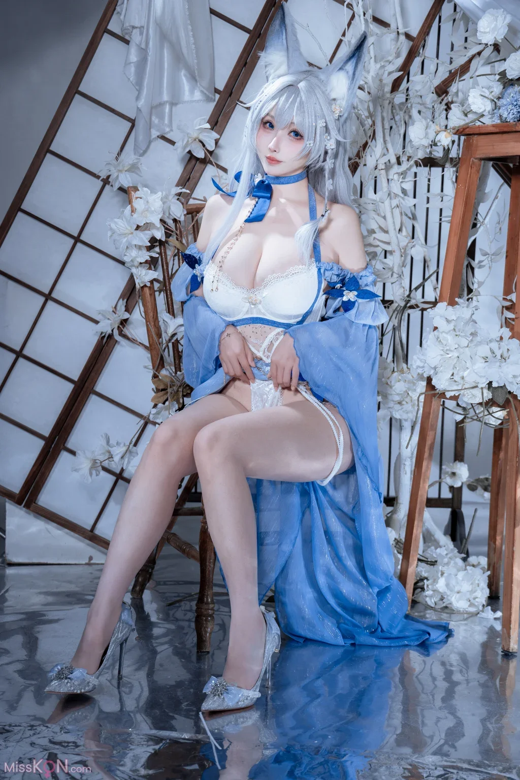 Coser@rioko凉凉子: 碧蓝航线 水色夏日信浓 (37 photos) 0 Coser@rioko凉凉子: 碧蓝航线 水色夏日信浓 (37 photos) 0
