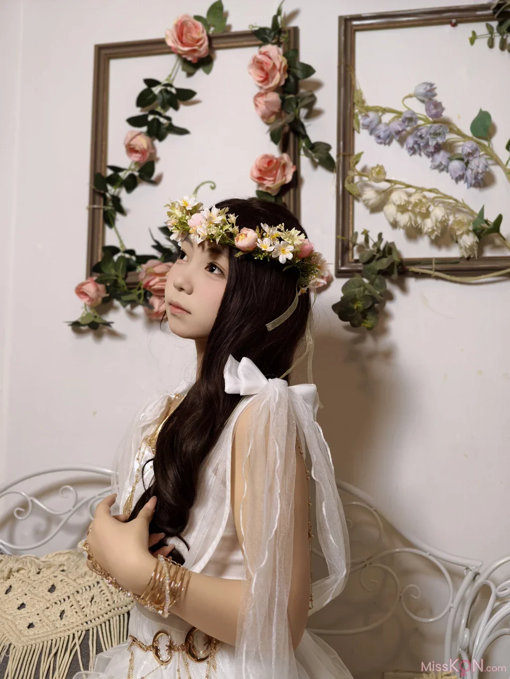 Coser@铁手叫兽: 蘑菇头 – 圣女+S (34 photos + 1 video) 2 Coser@铁手叫兽: 蘑菇头 – 圣女+S (34 photos + 1 video) 2