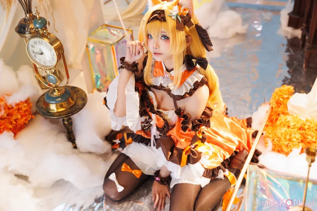 Coser@艾西aiwest: 蔚蓝档案伊落玛丽 魔法少女 (38 photos)