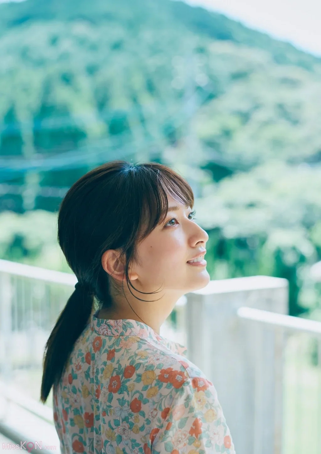 [JP] Rina Saito (斉藤里奈): 1st写真集 色彩 (158 photos)