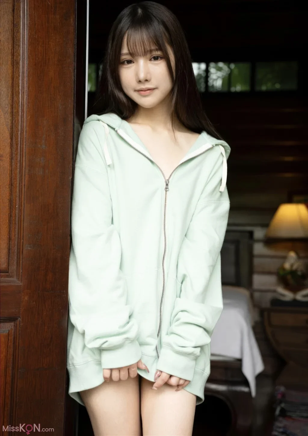 [JP] Saki Sasaki (佐々木さき): BEAST of LIP (96 photos)