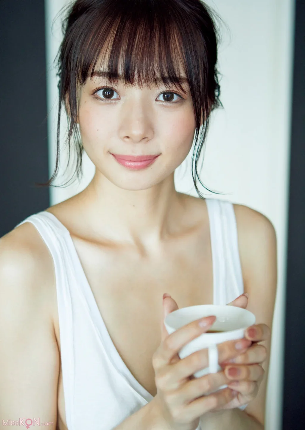 [JP] Sayaka Okada (岡田紗佳): ファースト写真集 『 muse 』 (125 photos)