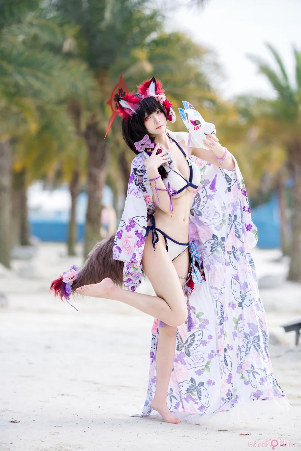 Coser@九柒喵: 蔚蓝档案 狐坂若藻 泳装 (23 photos)