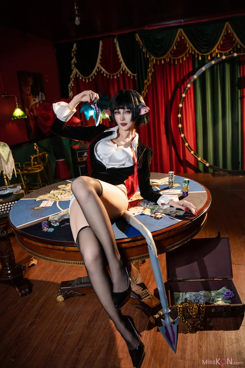 Coser@如月灰: 绝区零 简·杜 (10 photos)