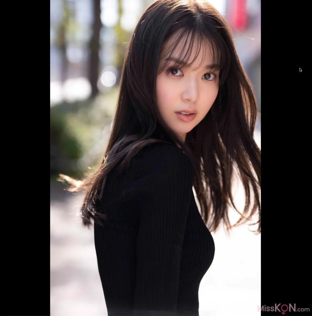 [JP] Riko Matsudaira (松平璃子): 1st写真集 My Baby Riko Another Edition (93 photos)