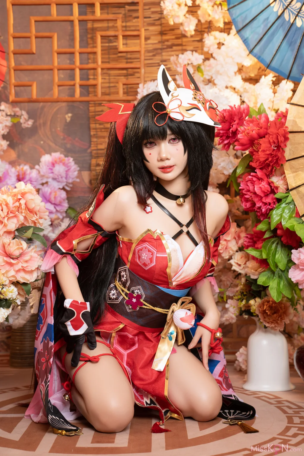 Coser@PoppaChan: Sparkle (124 photos + 12 videos)